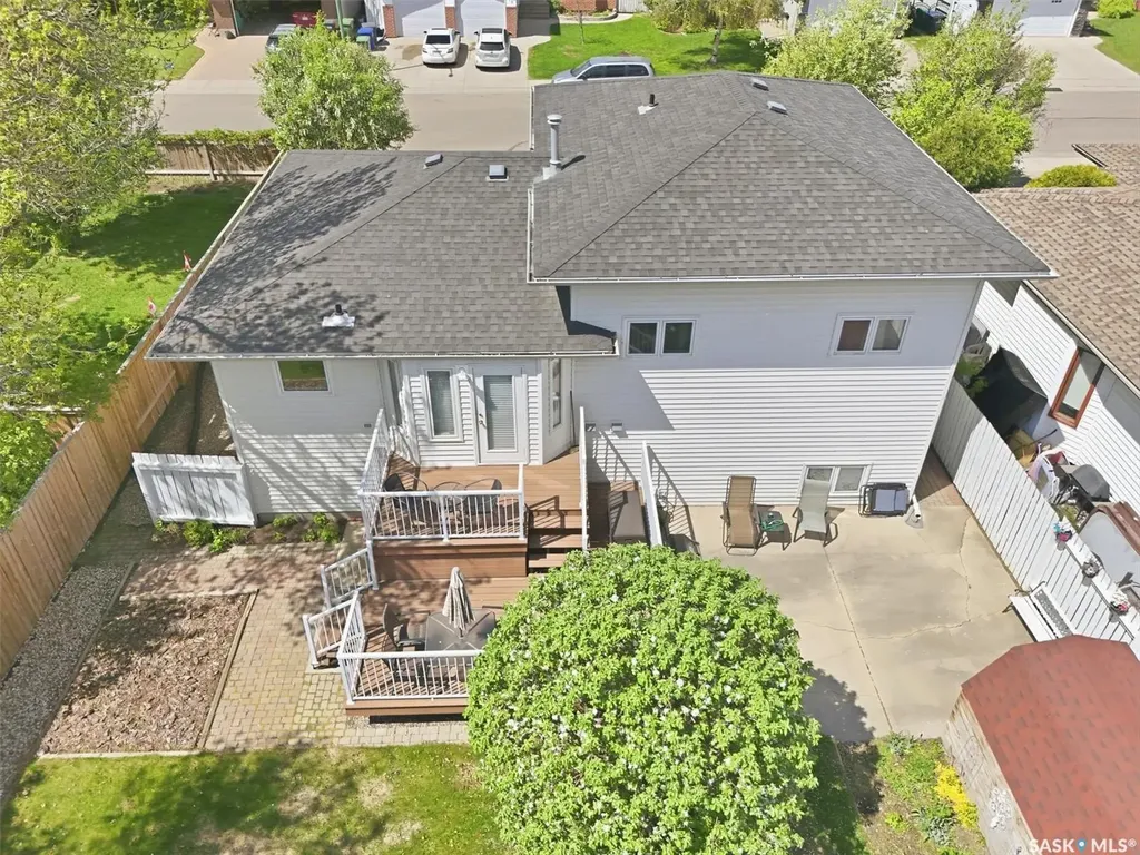 314 Bornstein Crescent Saskatoon SK S7N 3Y3