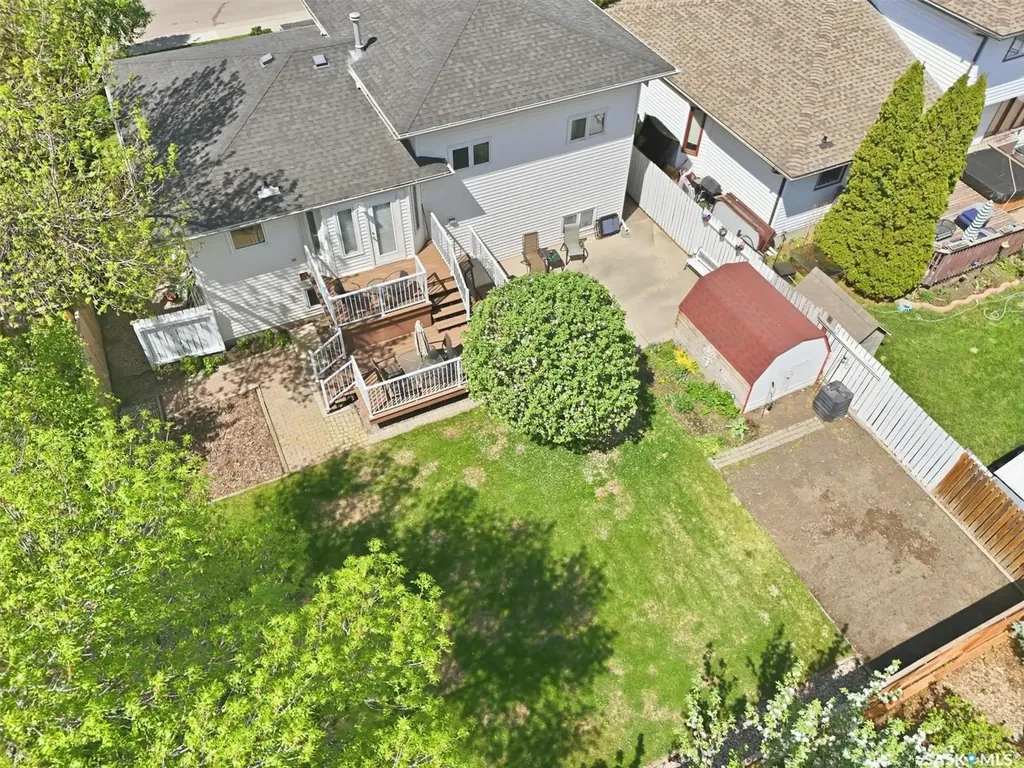 314 Bornstein Crescent Saskatoon SK S7N 3Y3