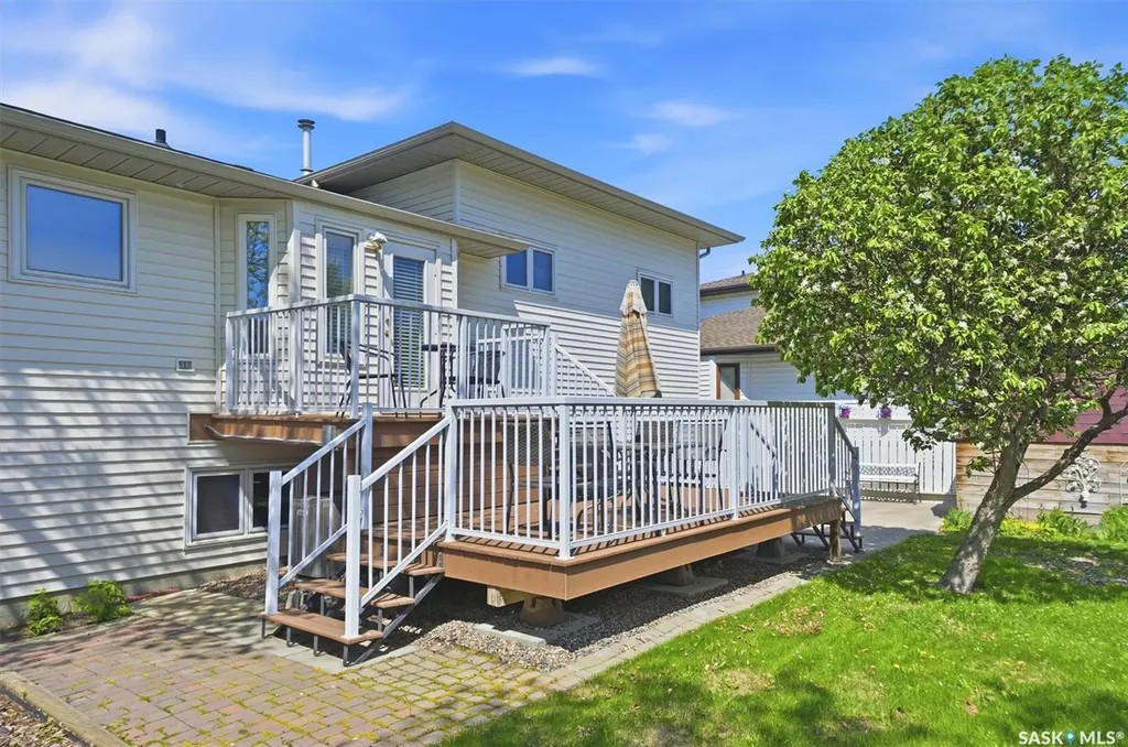 314 Bornstein Crescent Saskatoon SK S7N 3Y3