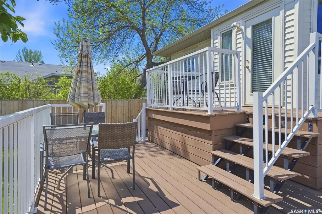 314 Bornstein Crescent Saskatoon SK S7N 3Y3
