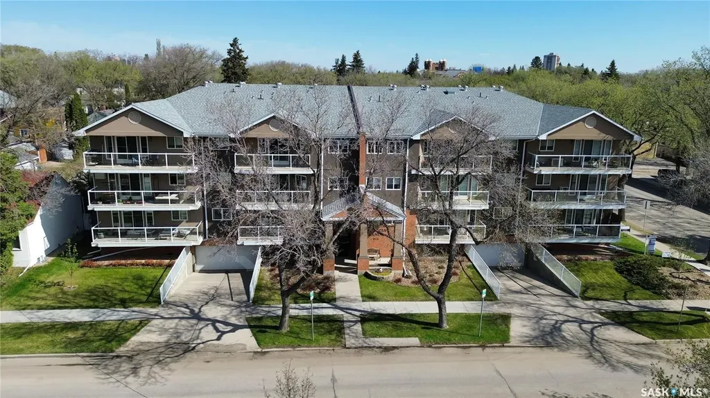 921 Main Street Saskatoon SK S7H 0K4