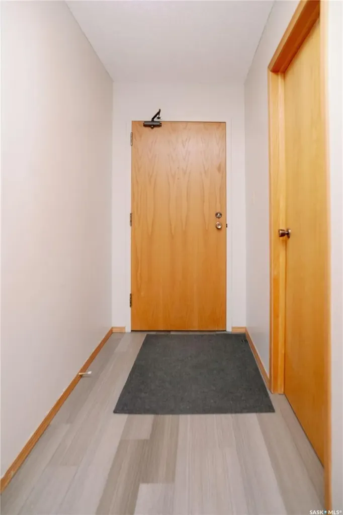 921 Main Street Saskatoon SK S7H 0K4