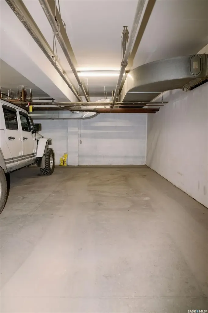 921 Main Street Saskatoon SK S7H 0K4