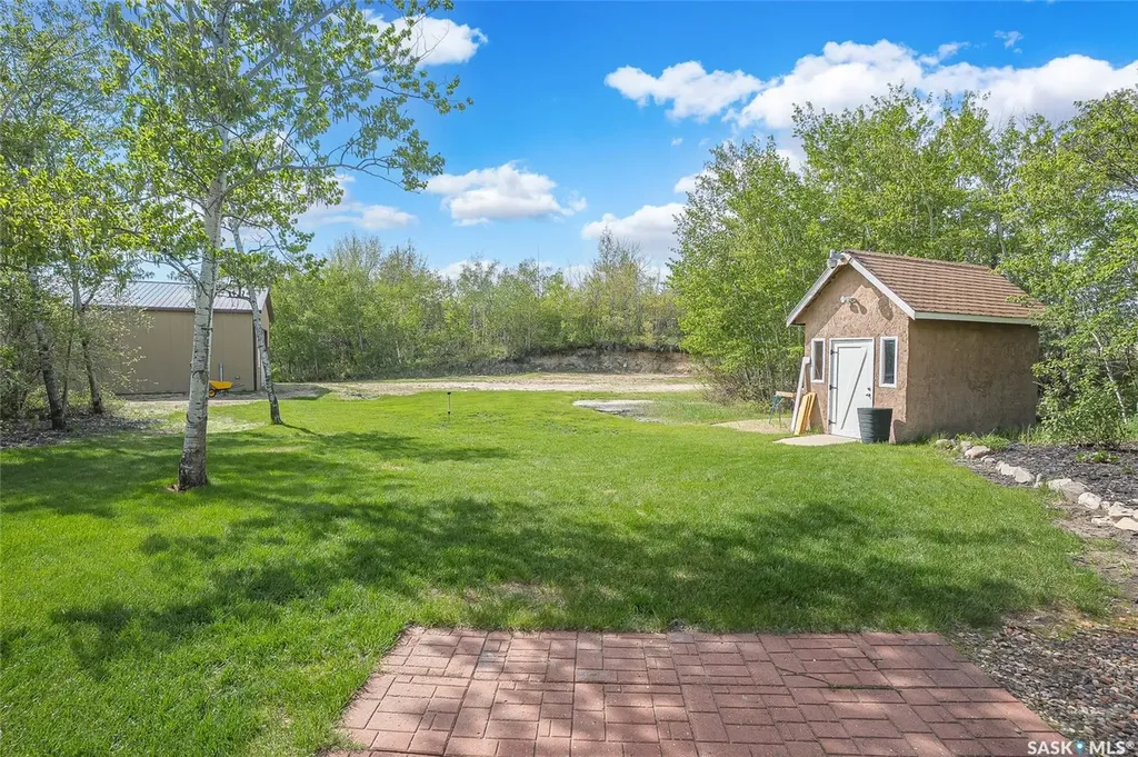 2 Discovery Trail Corman Park Rm No. 344 SK S7K 3J9