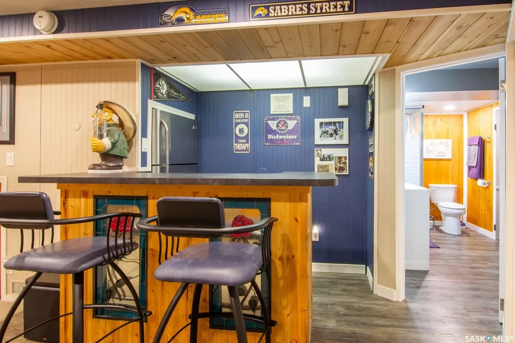 266 Albany Crescent Saskatoon SK S7K 3X8