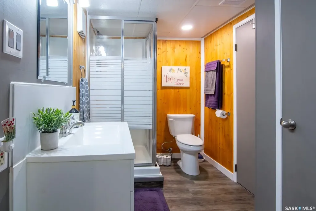 266 Albany Crescent Saskatoon SK S7K 3X8