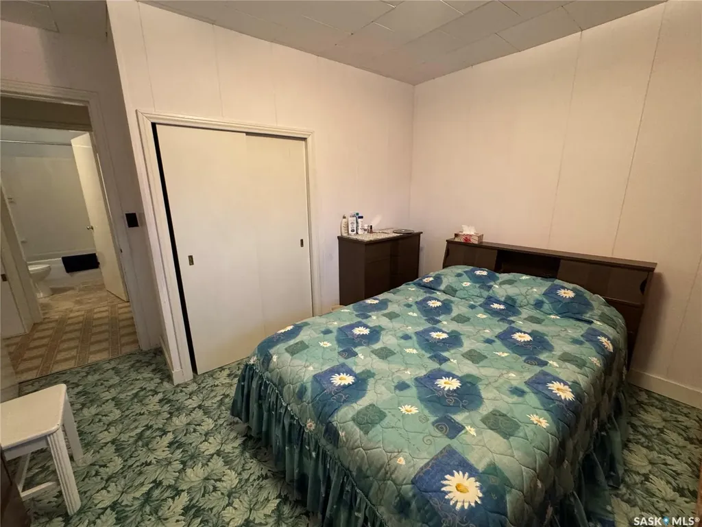 306 6th Avenue E Biggar SK S0K 0M0