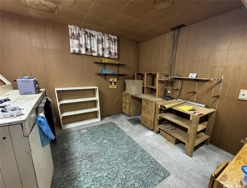 306 6th Avenue E Biggar SK S0K 0M0