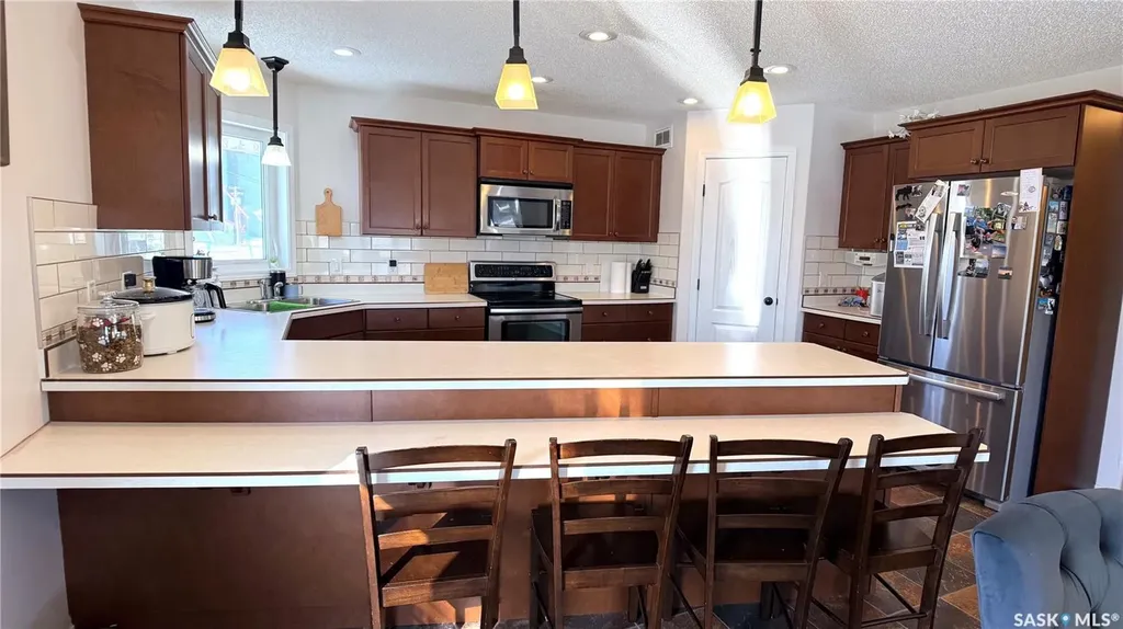 304 Archibald Street Midale SK S0C 1S0
