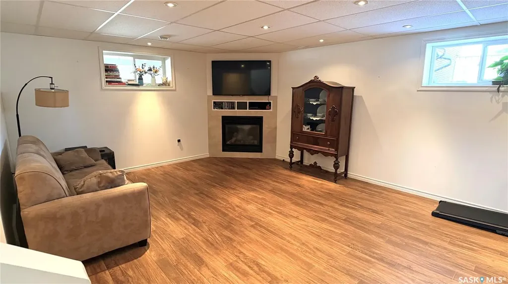 304 Archibald Street Midale SK S0C 1S0