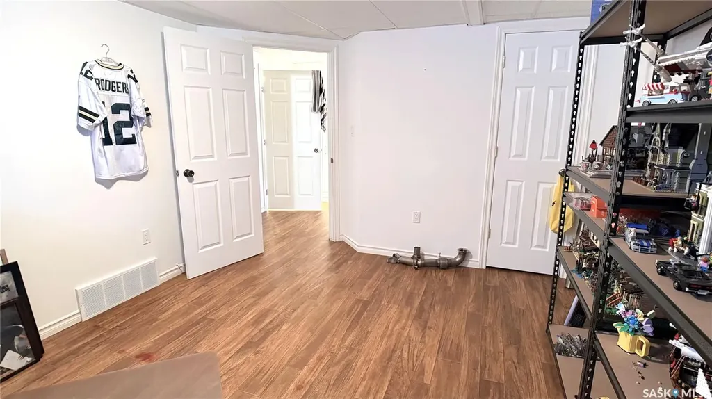 304 Archibald Street Midale SK S0C 1S0