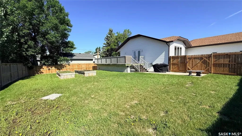 304 Archibald Street Midale SK S0C 1S0