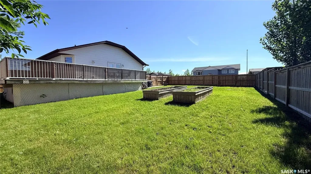 304 Archibald Street Midale SK S0C 1S0