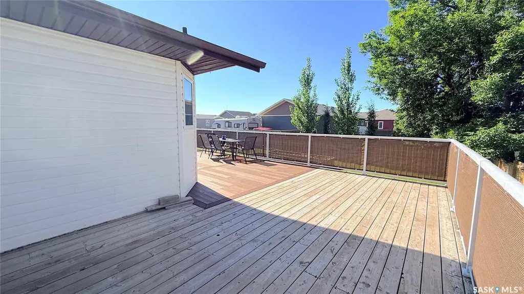 304 Archibald Street Midale SK S0C 1S0