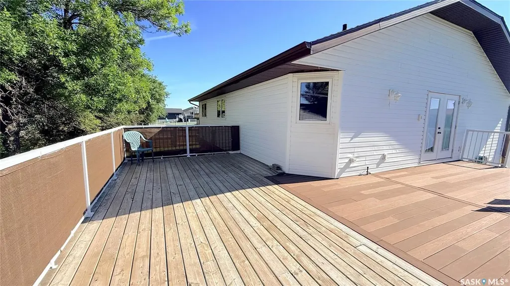 304 Archibald Street Midale SK S0C 1S0