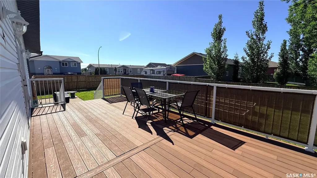 304 Archibald Street Midale SK S0C 1S0