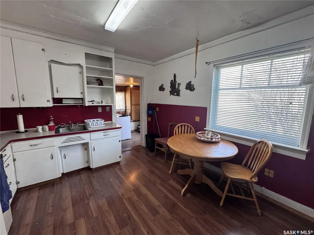 1102 7th Street Perdue SK S0K 3C0