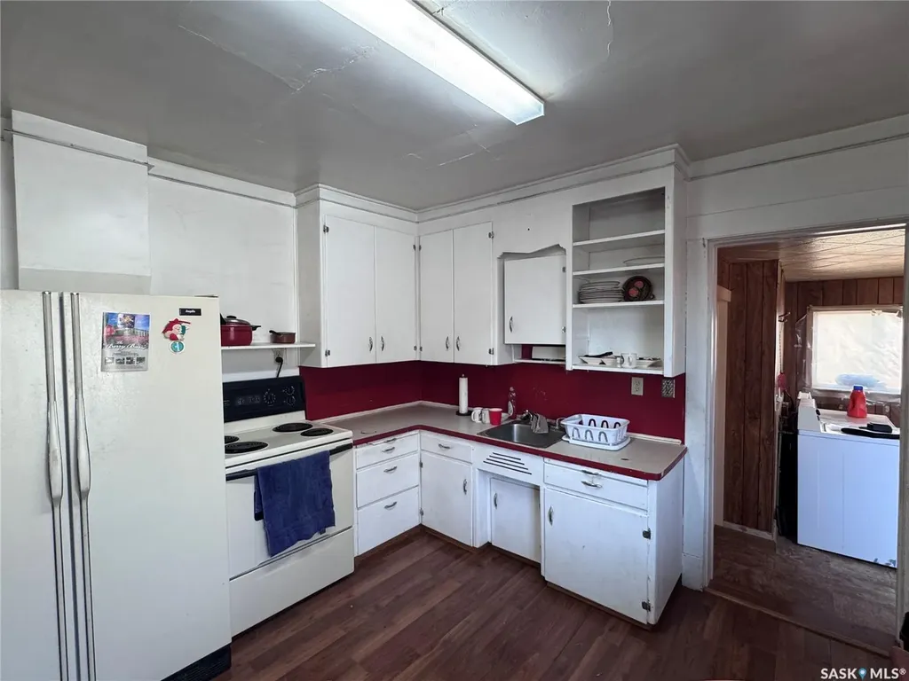 1102 7th Street Perdue SK S0K 3C0