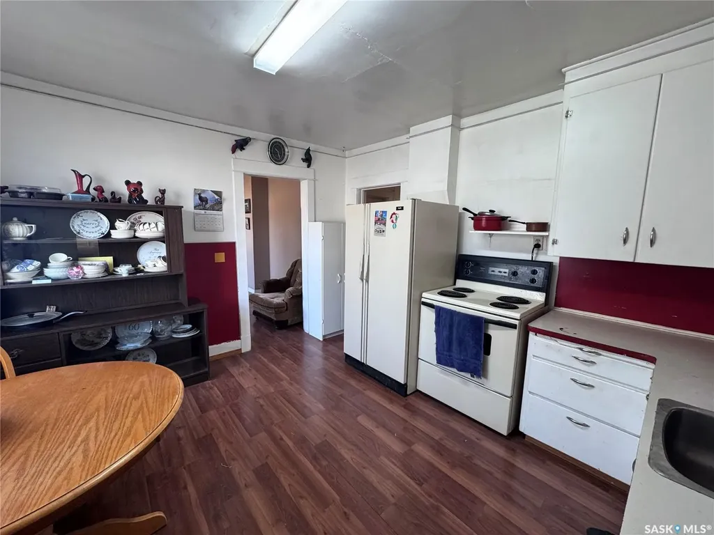 1102 7th Street Perdue SK S0K 3C0