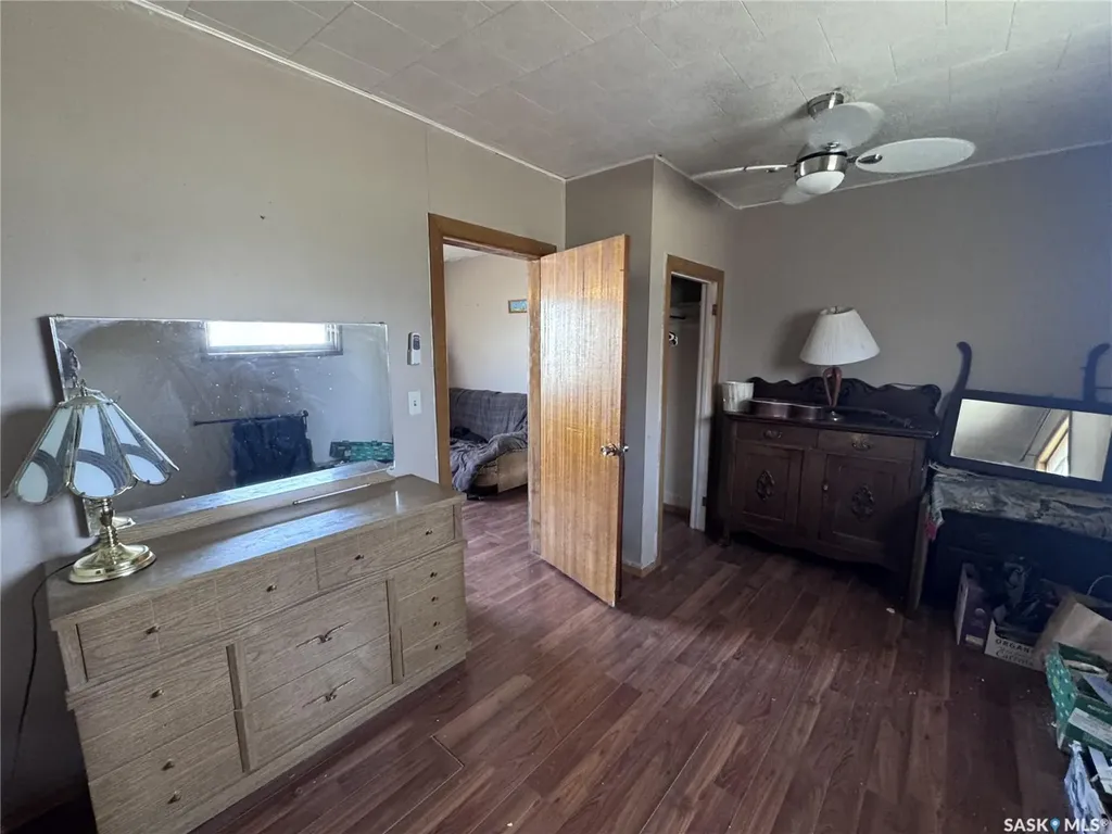 1102 7th Street Perdue SK S0K 3C0
