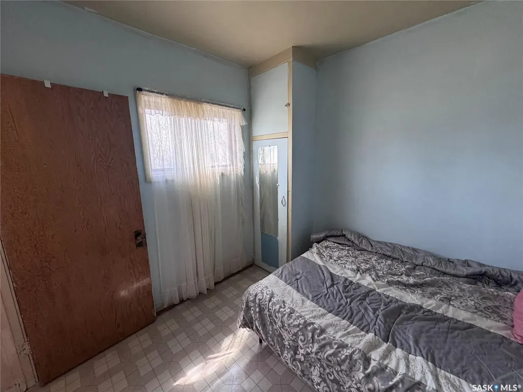 1102 7th Street Perdue SK S0K 3C0