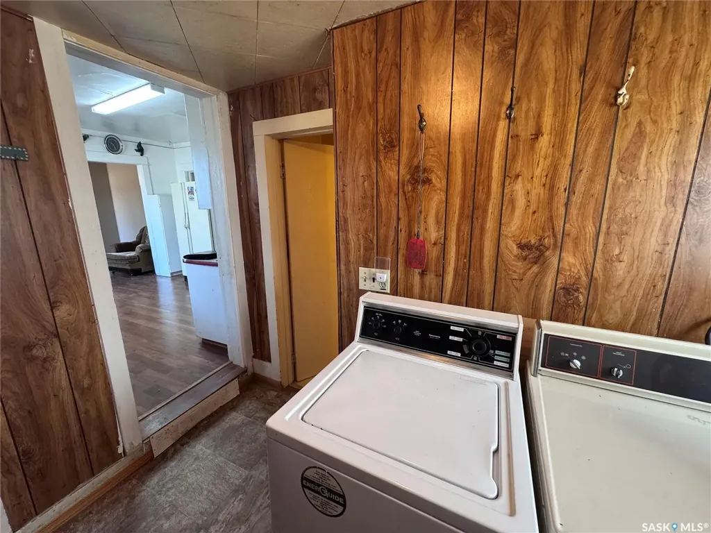 1102 7th Street Perdue SK S0K 3C0