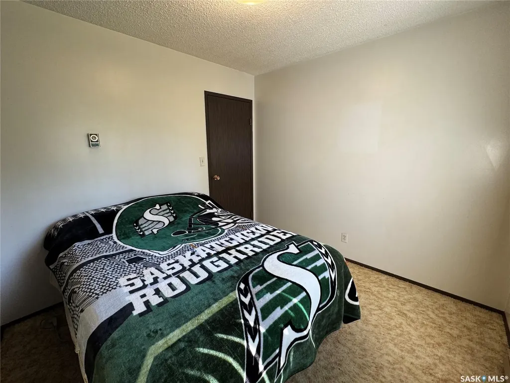 202 4th Avenue Landis SK S0K 2K0