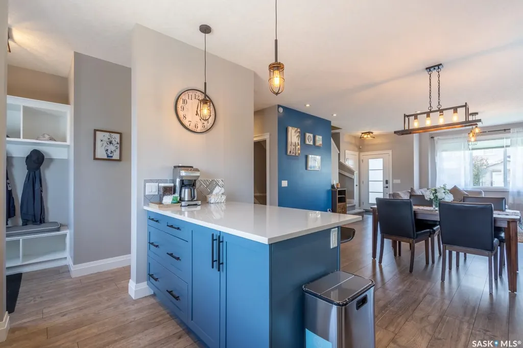 5433 Green Silverberry Drive E Regina SK S4V 3M5