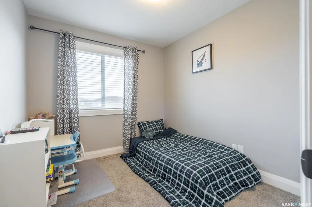 5433 Green Silverberry Drive E Regina SK S4V 3M5