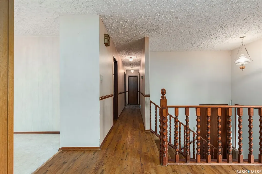1426 Spadina Street Moose Jaw SK S6H 7C9