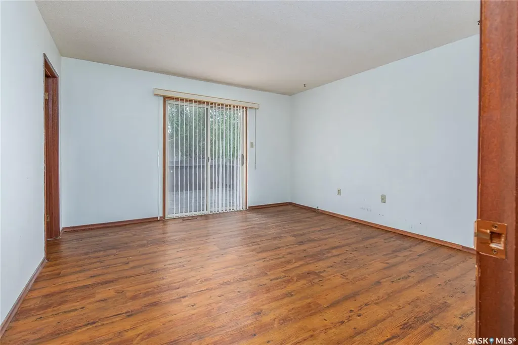 1426 Spadina Street Moose Jaw SK S6H 7C9