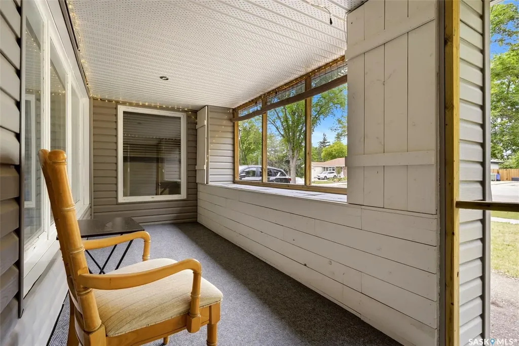 1829 Grant Drive Regina SK S4S 4V5