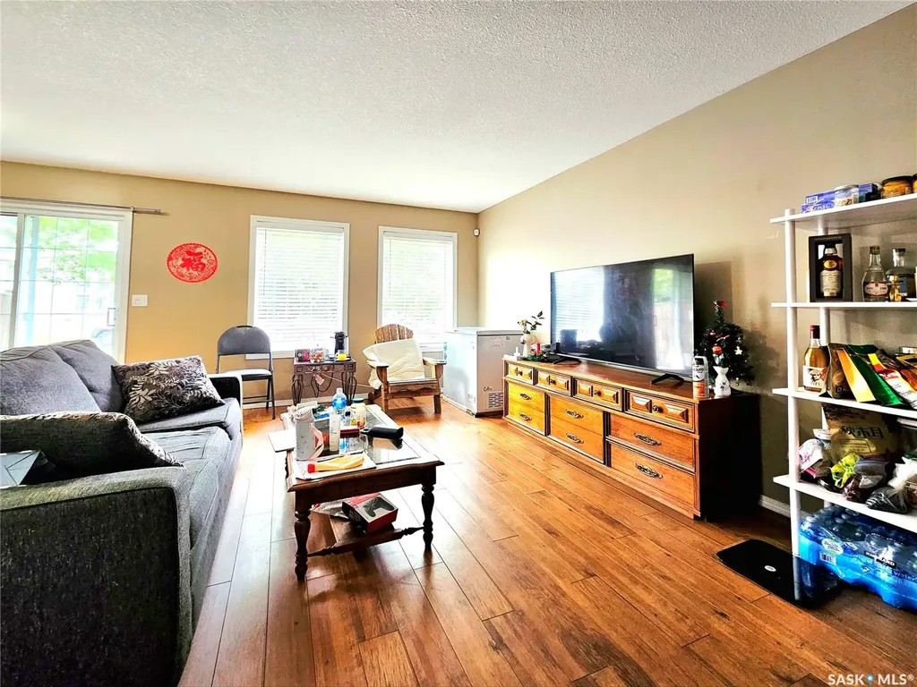 410 Keevil Crescent Saskatoon SK S7N 4R6