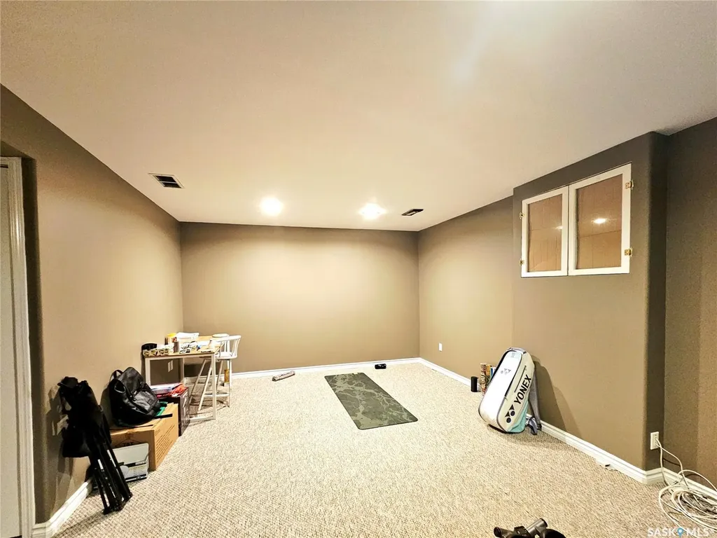 410 Keevil Crescent Saskatoon SK S7N 4R6