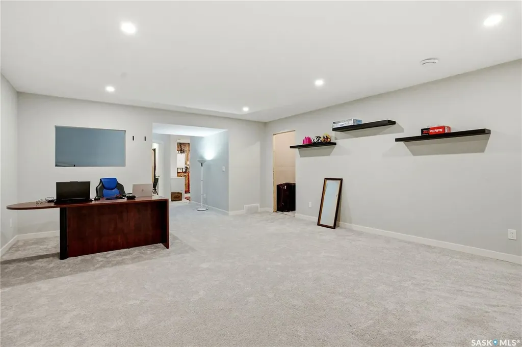 1015 Patrick Crescent Saskatoon SK S7W 0M3