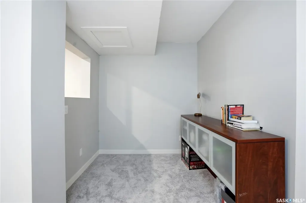 1015 Patrick Crescent Saskatoon SK S7W 0M3