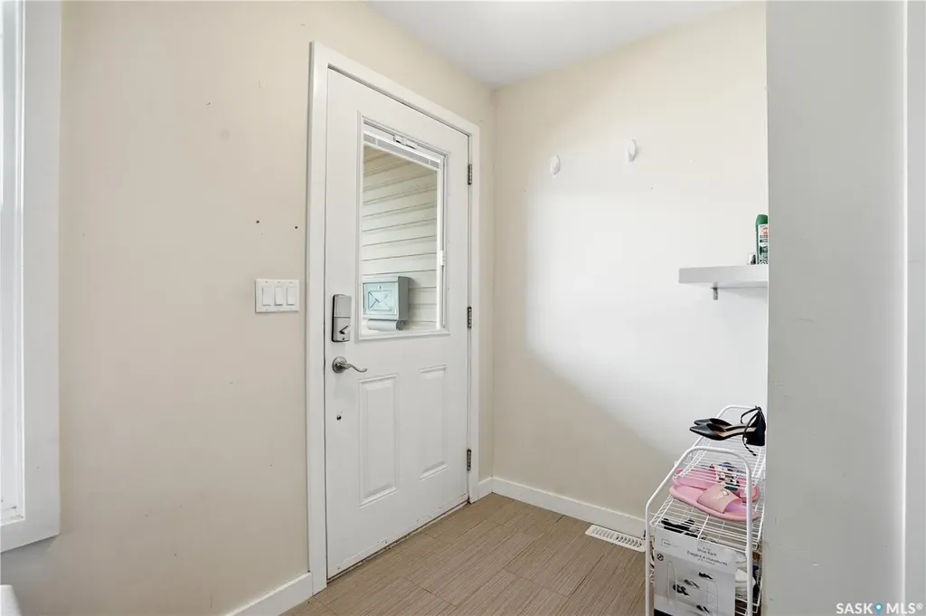 1015 Patrick Crescent Saskatoon SK S7W 0M3