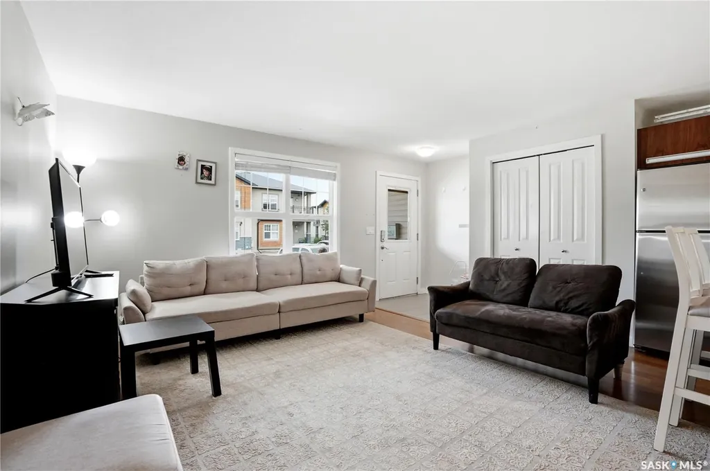 1015 Patrick Crescent Saskatoon SK S7W 0M3