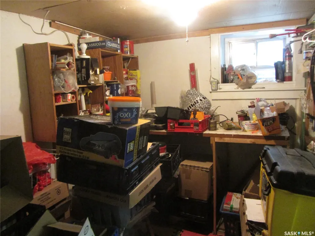 914 Victoria Avenue Saskatoon SK S7N 2Z6
