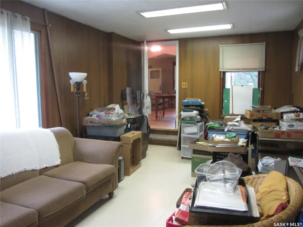 914 Victoria Avenue Saskatoon SK S7N 2Z6