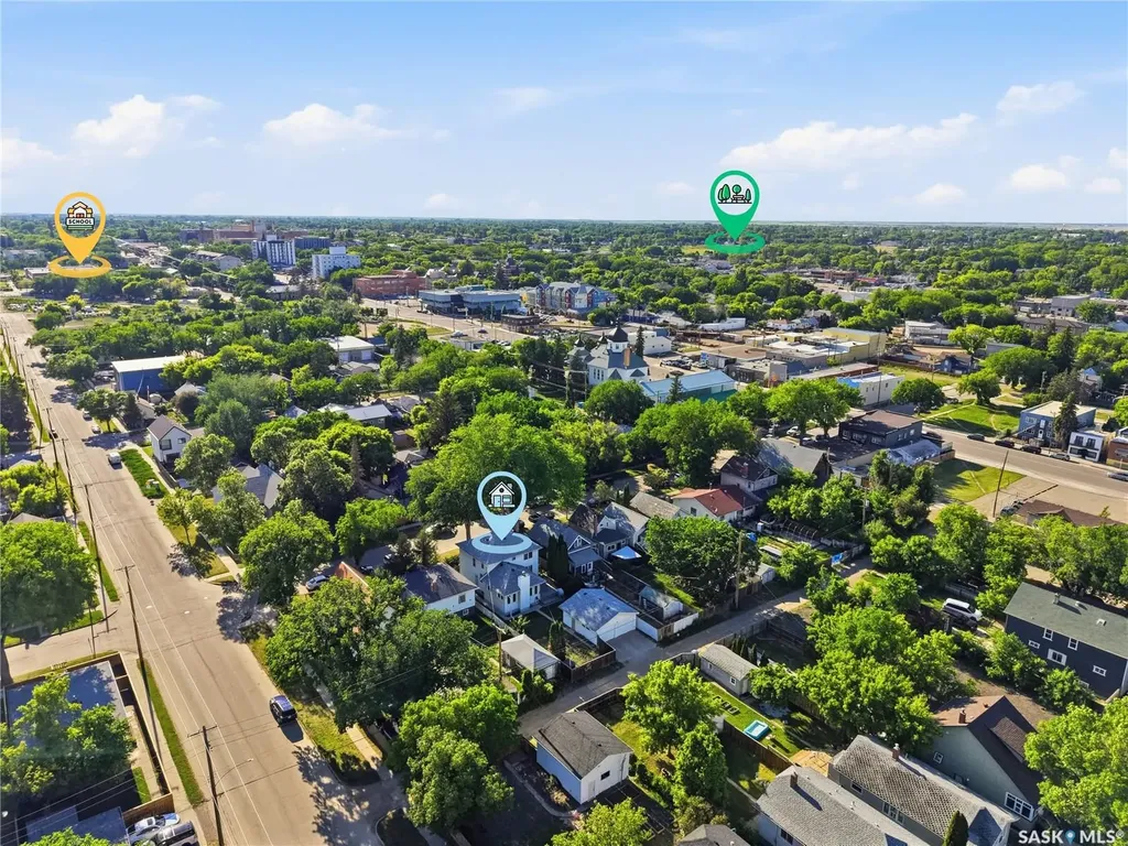 332 I Avenue S Saskatoon SK S7M 1Y2