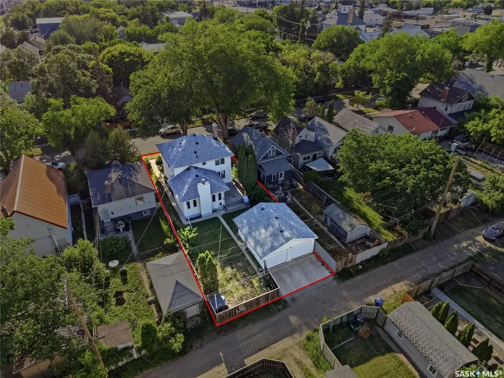 332 I Avenue S Saskatoon SK S7M 1Y2