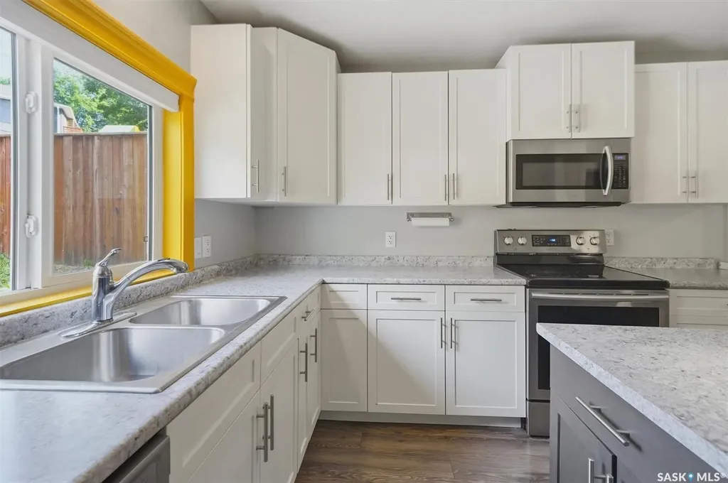 720 Walmer Road Saskatoon SK S7L 0E4