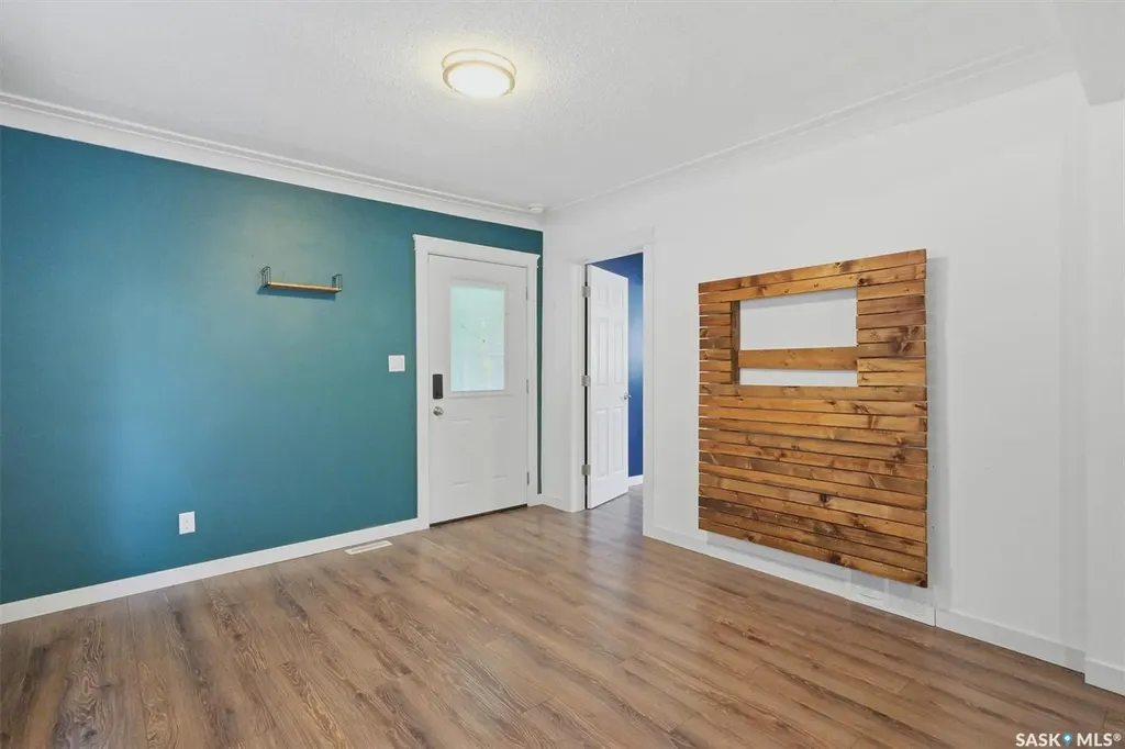 720 Walmer Road Saskatoon SK S7L 0E4