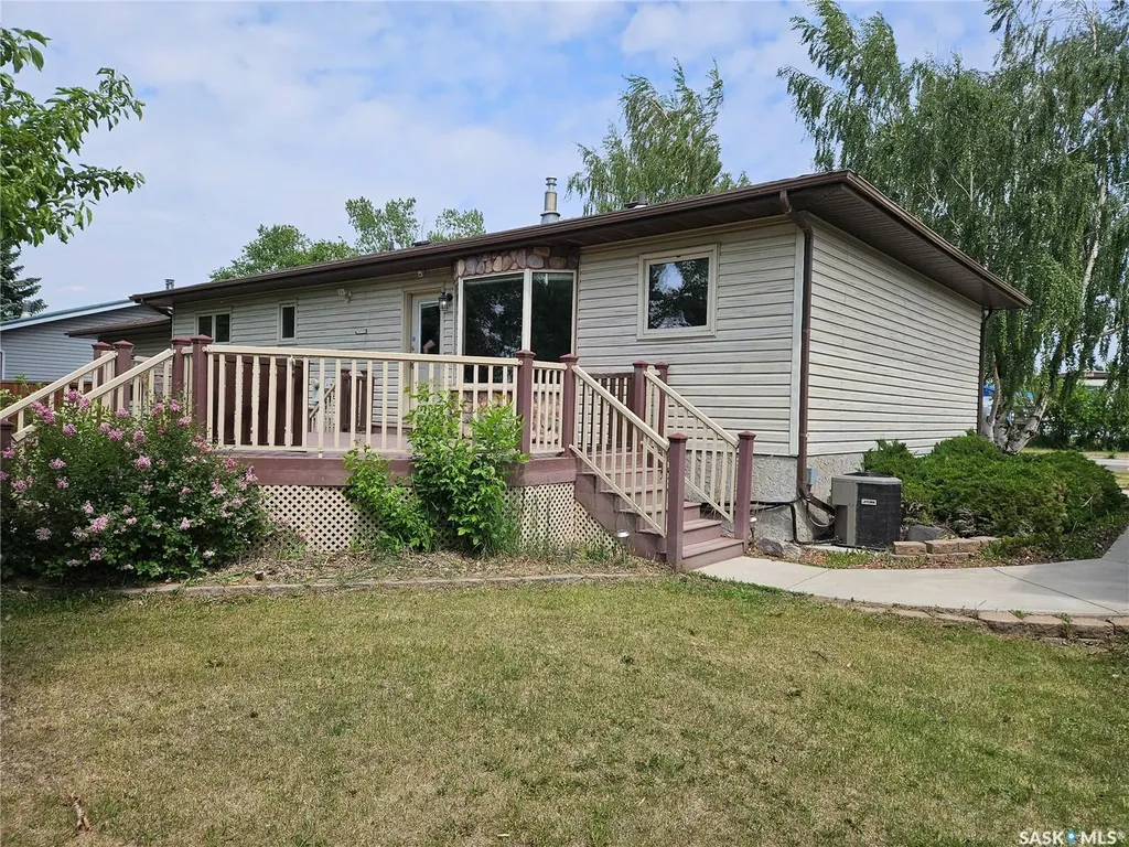 206 W 1st Street Alida SK S0C 0B0