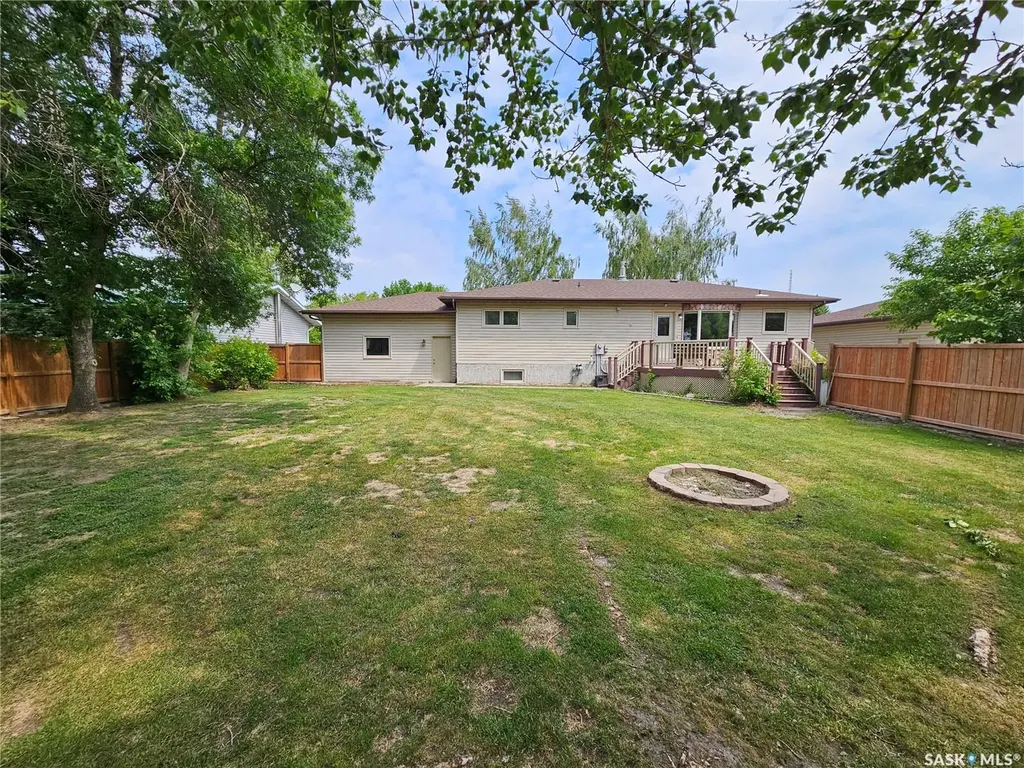 206 W 1st Street Alida SK S0C 0B0