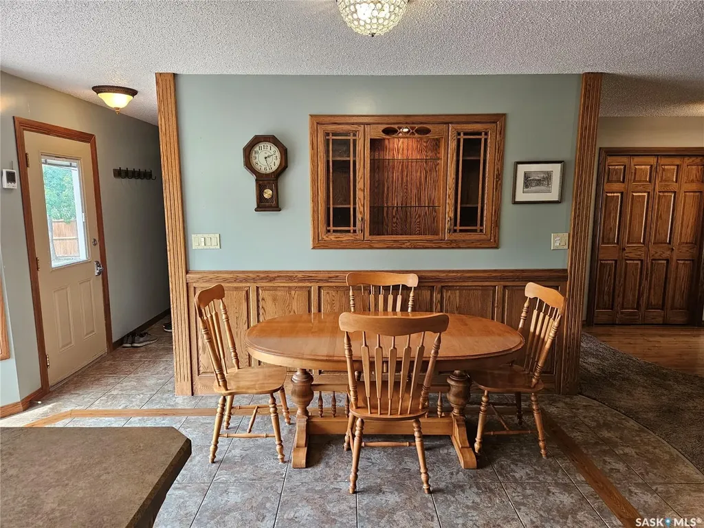 206 W 1st Street Alida SK S0C 0B0