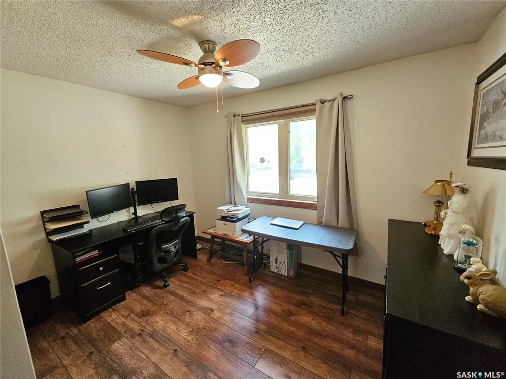 206 W 1st Street Alida SK S0C 0B0