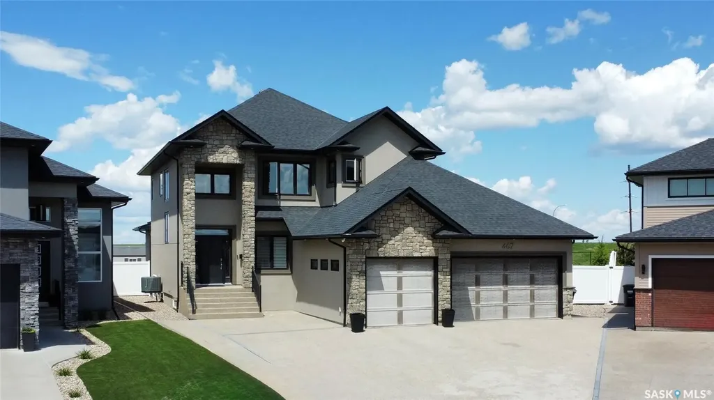 467 Mahabir Crescent Saskatoon SK S7W 0J7