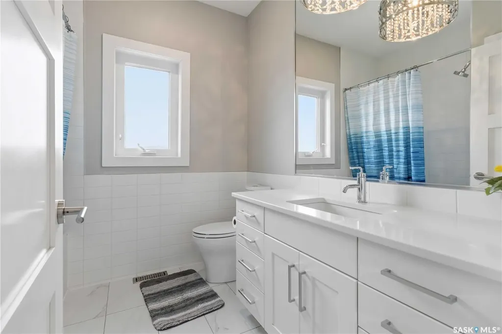 467 Mahabir Crescent Saskatoon SK S7W 0J7